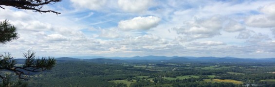 Bull Run Mountains and Winery at La Grange Quartzite view Bull Run Mtn