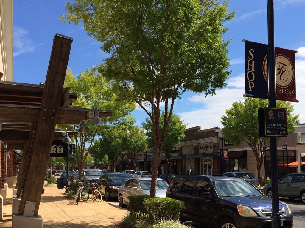 5 Favorite Ways to Enjoy Fall in Fairfax County Virginia Fun in