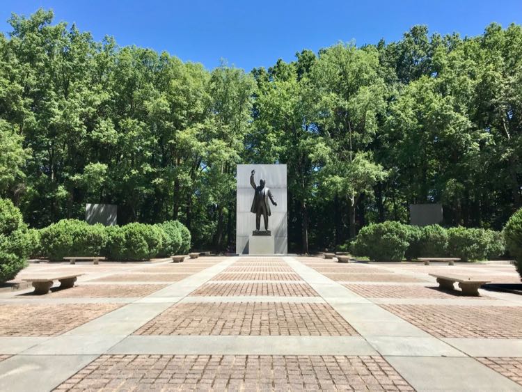 Roosevelt Memorial plaza on Theodore Roosevelt Island