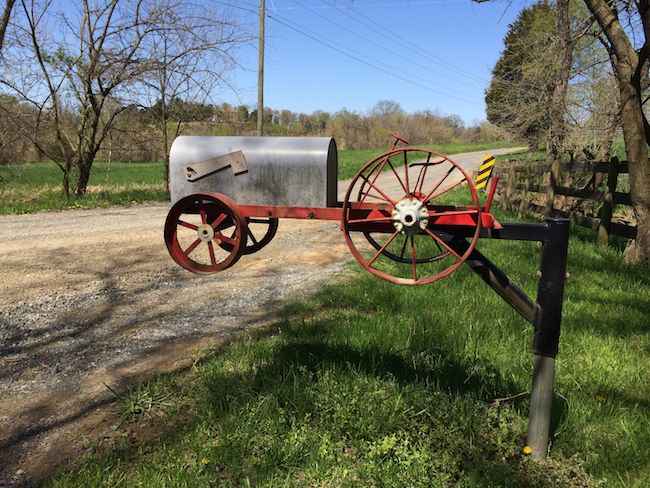 Unpaved roads of Loudoun County, Virginia photo credit: Charles McCool