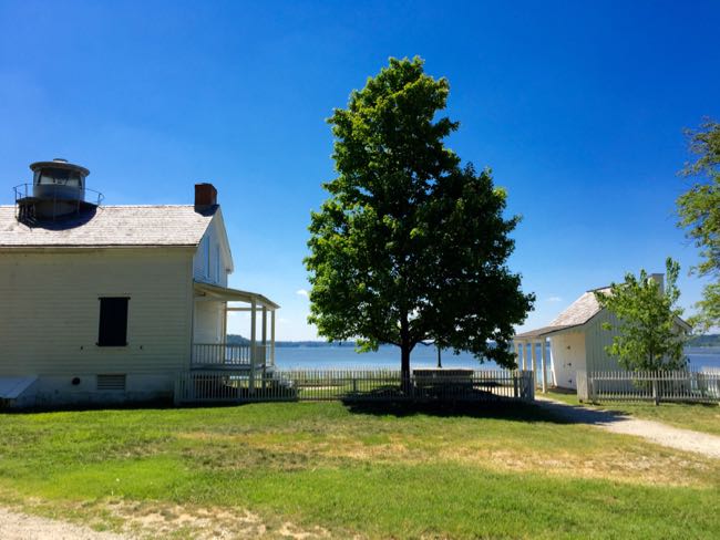 Jones Point Park Lighthouse