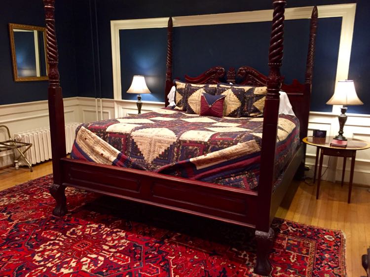 Inn at Lincoln Square suite Gettysburg PA