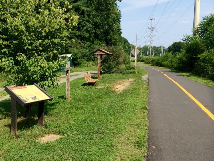 Washington and Old Dominion bike trail near Reston