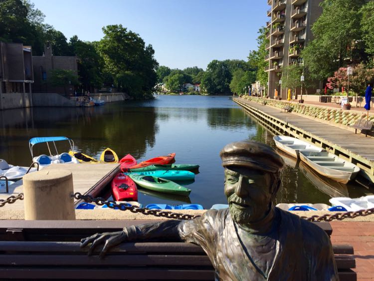 Lake Anne Plaza and Robert E. Simon statue Reston VA