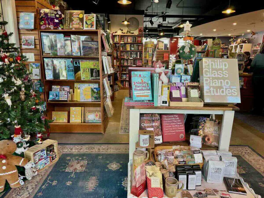 Bards Alley Bookstore, an independent shop on Maple Street that is one of the fun places to go in Vienna VA