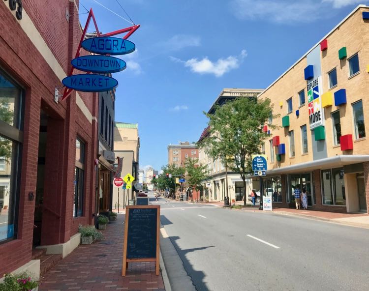 Downtown Harrisonburg VA is a Great American Main Street Award winner.