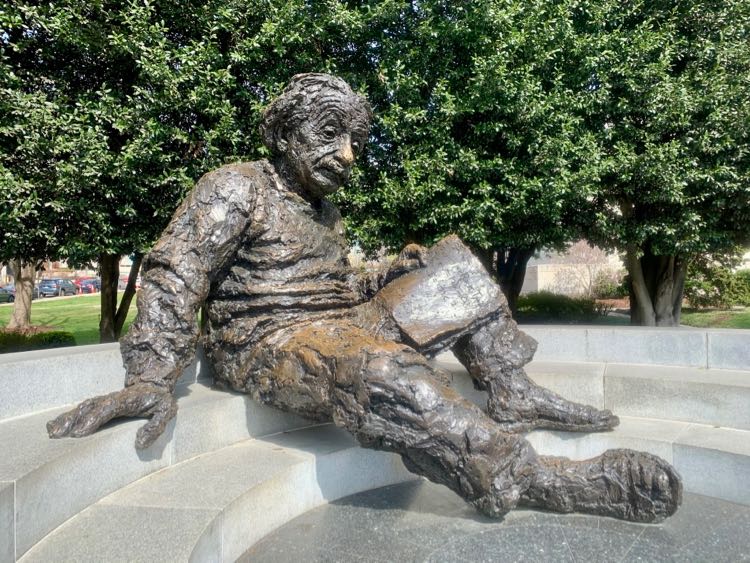 Albert Einstein Memorial in Washington DC, a fun photo spot.