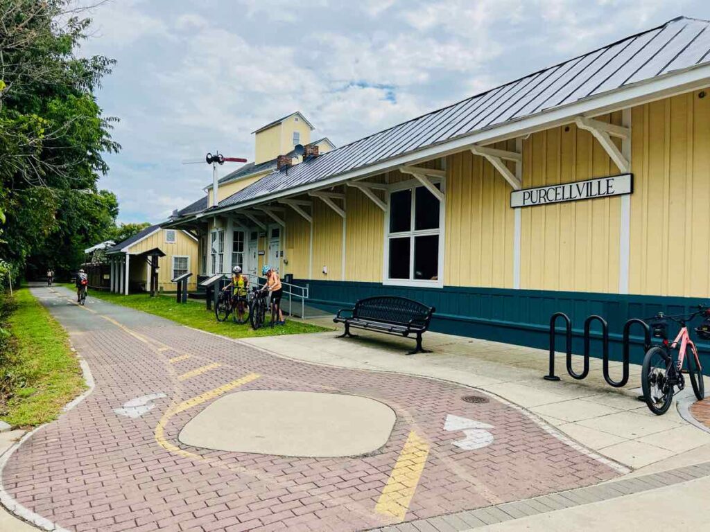 Bike Riders on the W&OD Bike Trail in Purcellville VA