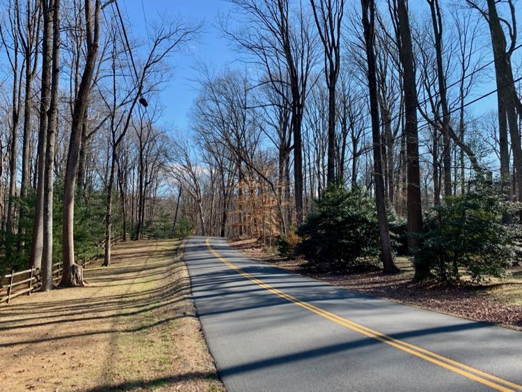 Beach Mill Road on a Great Falls scenic drive