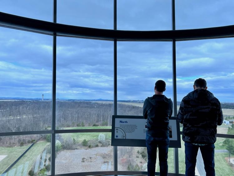 Udvar-Hazy Engen Observation Tower