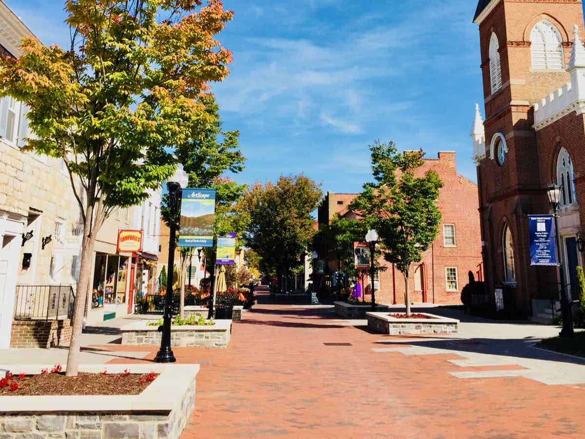 Winchester Virginia Getaway Downtown Pedestrian Mall