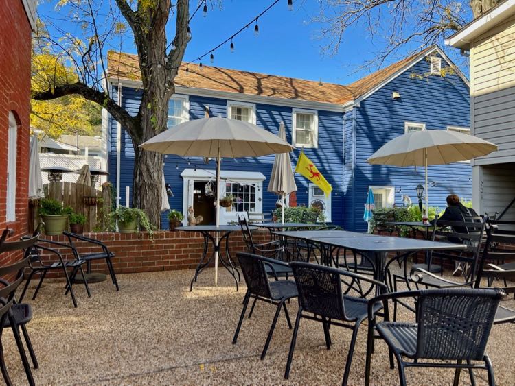 The Cock and Bowl patio, a popular spot for mussels and frites, in Occoquan VA