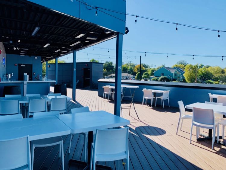 Aslin Beer Company Rooftop Bar in Herndon Virginia