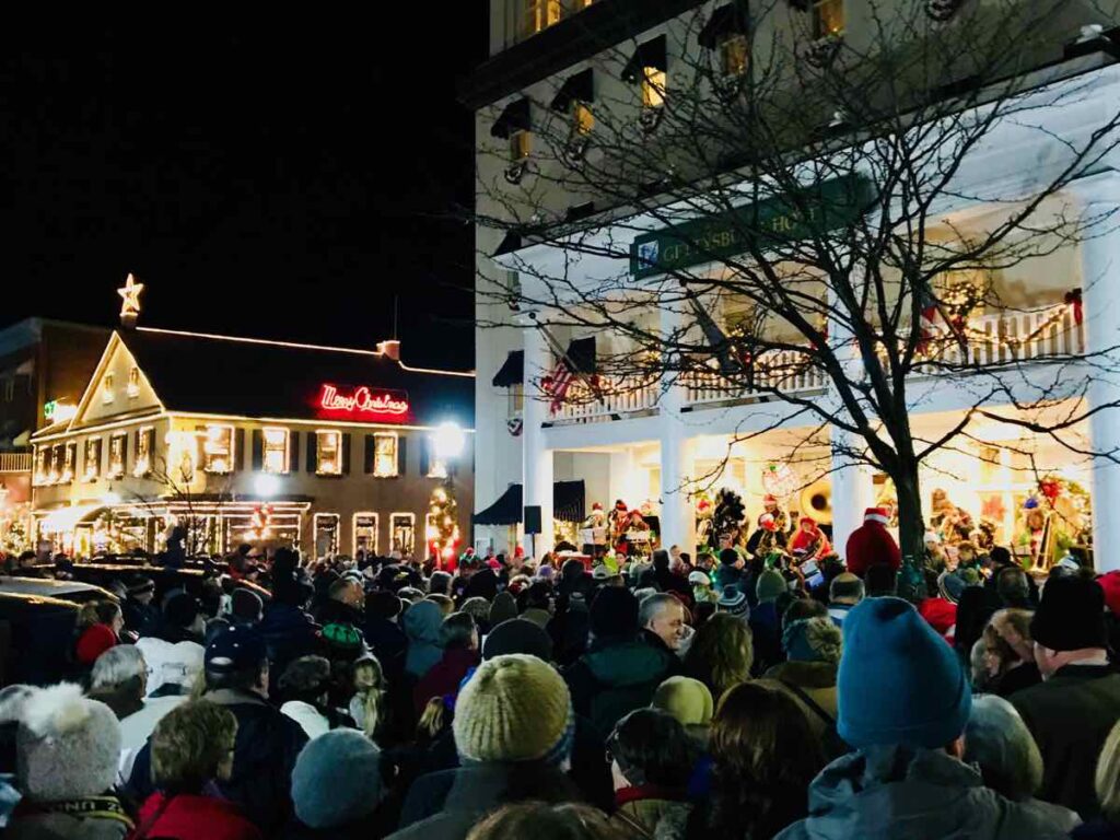 Christmas Season in Gettysburg at the Tuba Carol Fest