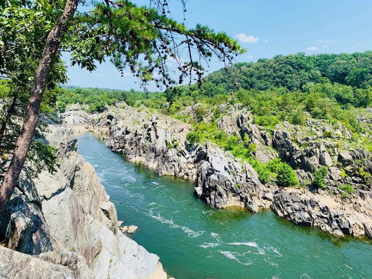 Great Falls Park Mather Gorge Hike, One of the Best Outdoor Summer Activities in Northern Virginia