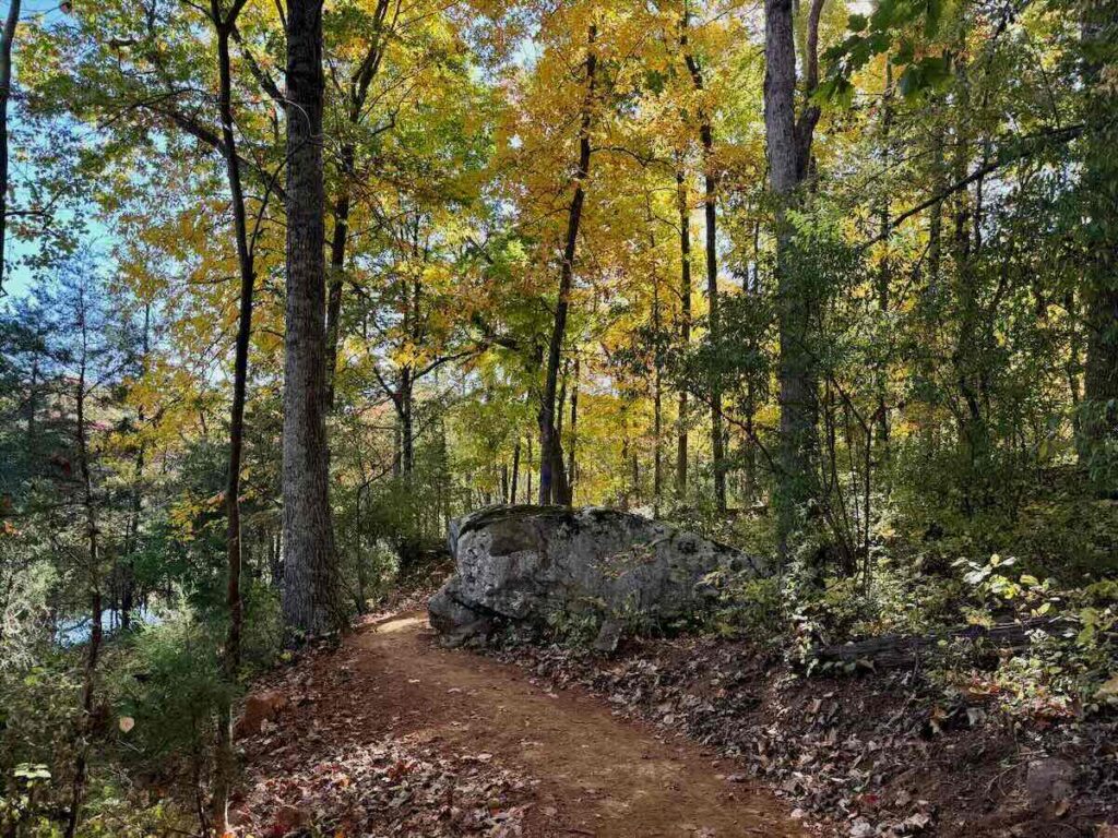 Beaverdam Reservoir Park Trail